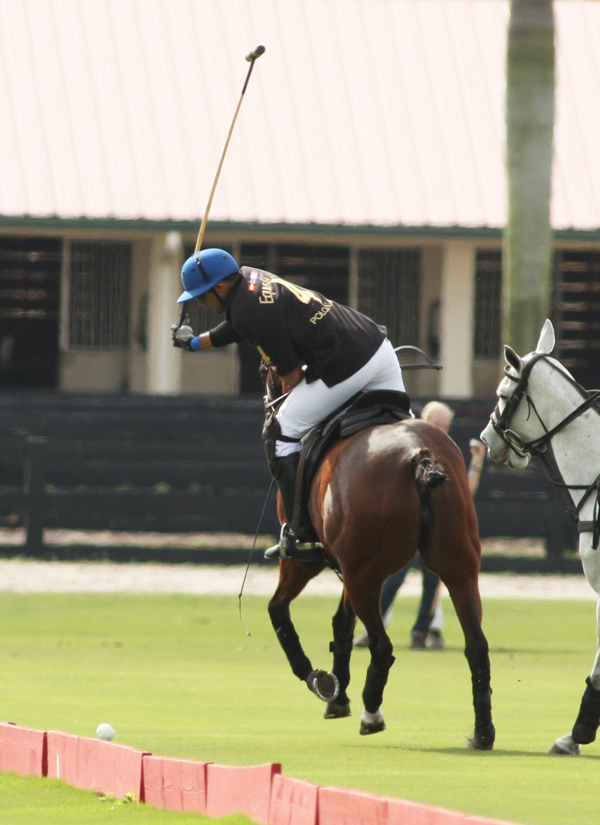 photos-from-today-s-wanderers-classic-match 4 polomagazine.jpg
