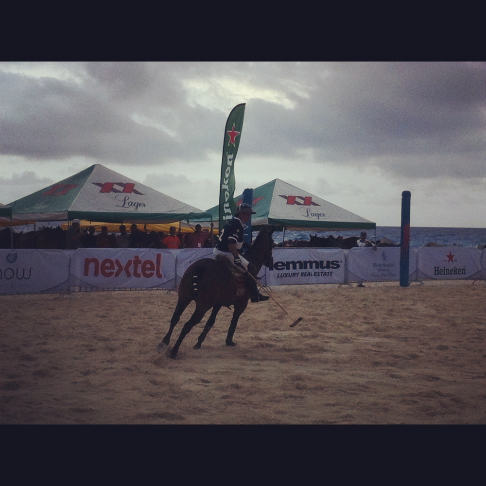 polo 1000x1000 cancun-beach-polo-tournament 2 polomagazine.png