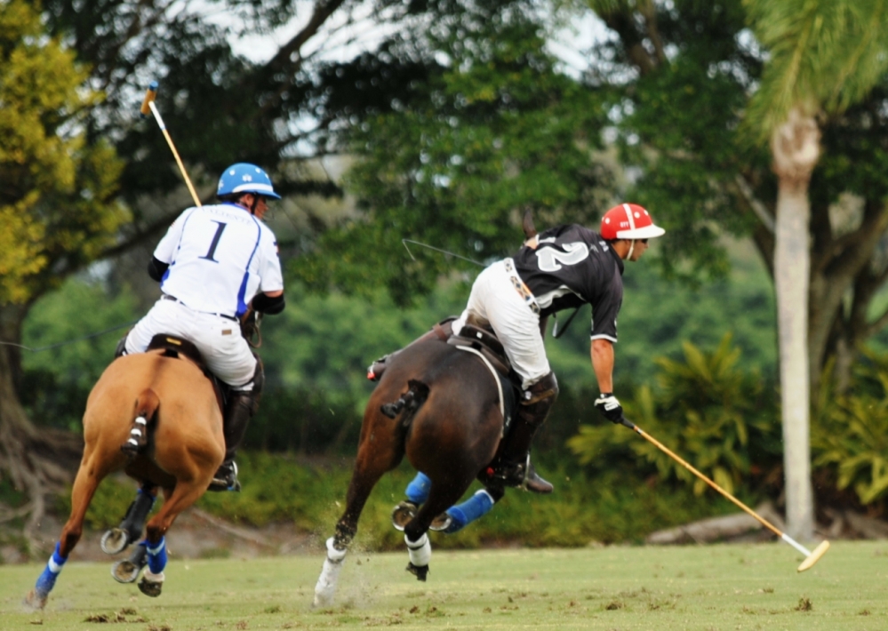 polo 1000x710.42471042471 lucheese-vs-valiente-2-joe-barry-cup 4 polomagazine.jpg