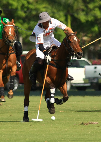 photos-of-erg-vs-villa-del-lago-2-2-13 6 polomagazine.jpg
