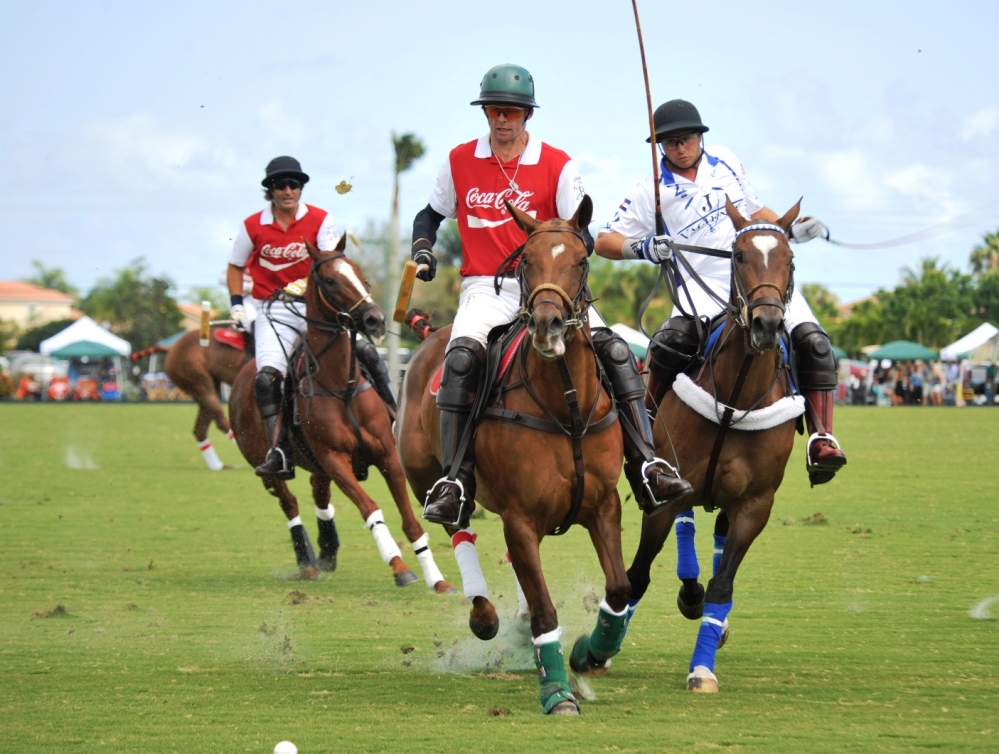 polo 1000x754.44839857651 valiente-defeat-coca-cola-piaget-cup-2013-2 3 polomagazine.jpg
