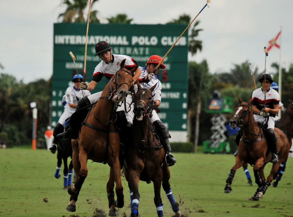 polo 1000x738.93342628093 alegria-vs-valiente-2014-2 3 polomagazine.jpg