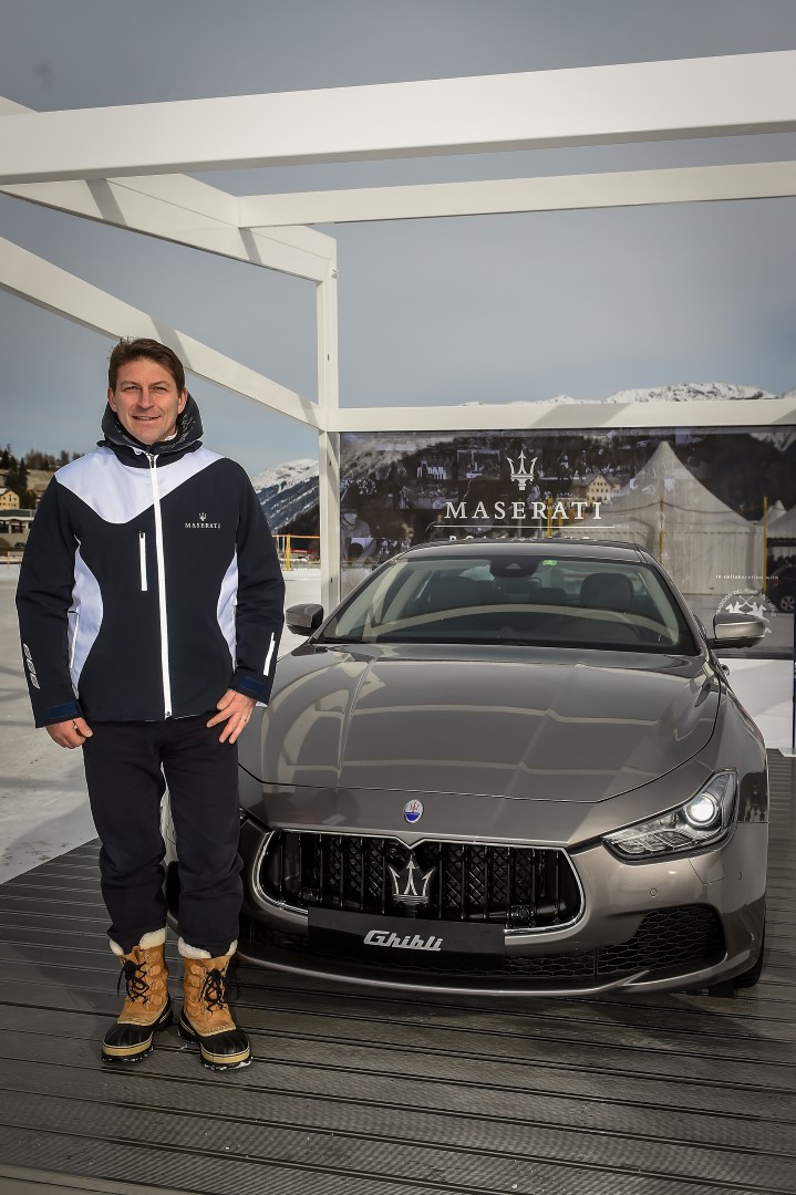 695440407TP033 Maserati Pol