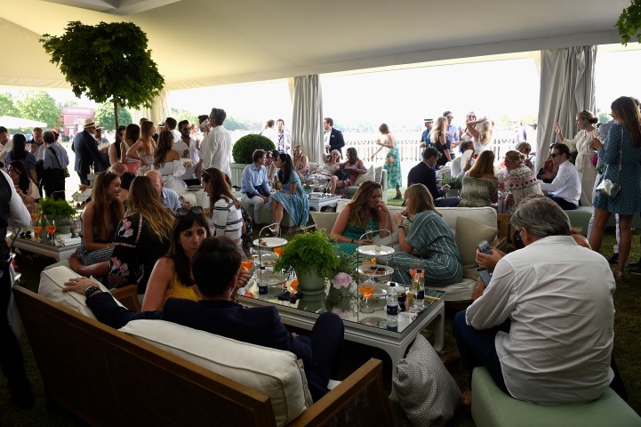 700065097 AJ 9257 0E30772765D585B51BFC70B3CABFF00C